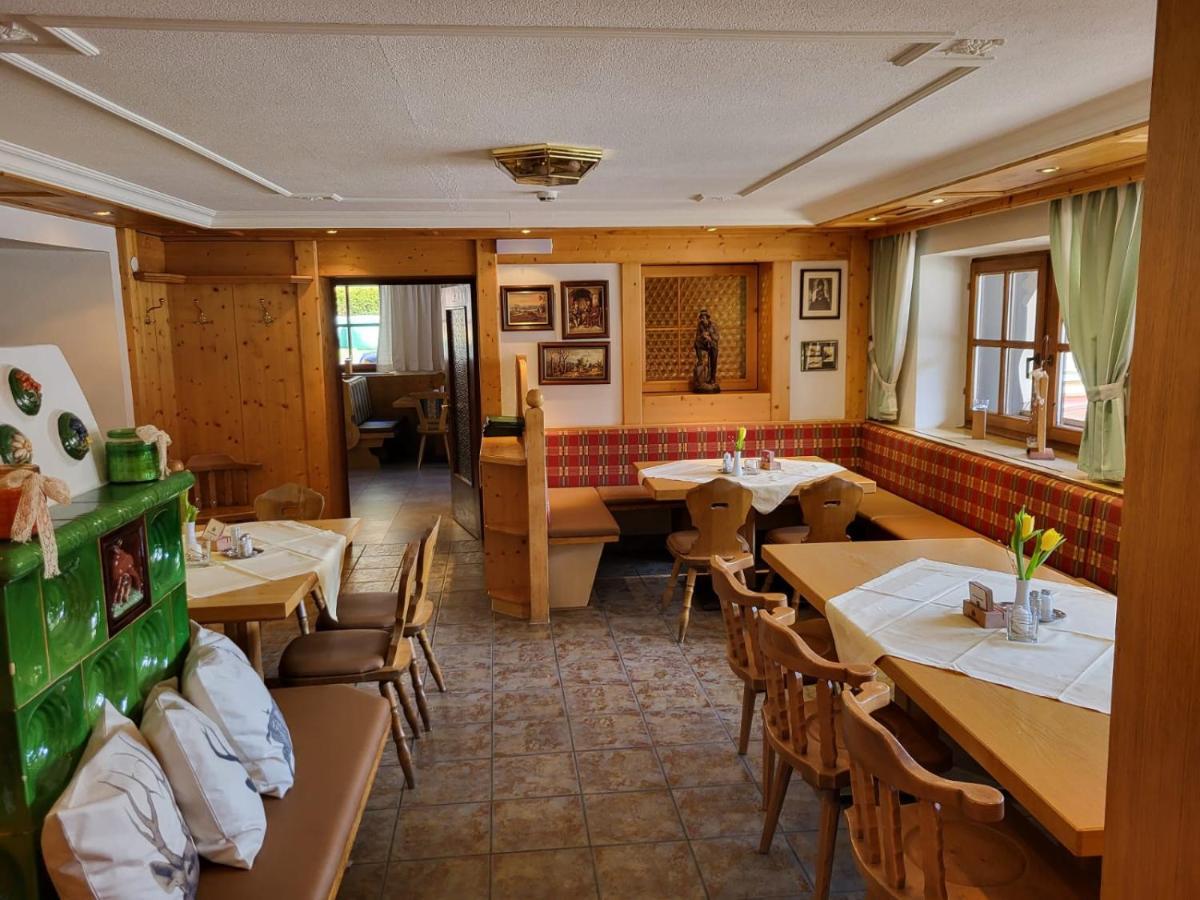 Hotel Restaurant Liesele Sonne Sankt Leonhard im Pitztal Exterior photo