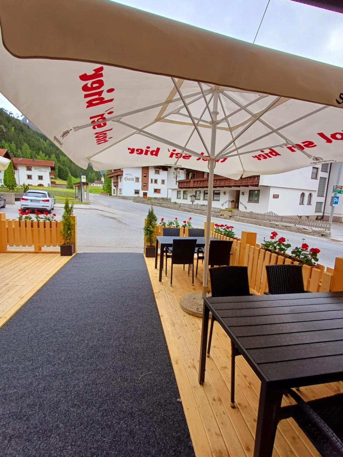 Hotel Restaurant Liesele Sonne Sankt Leonhard im Pitztal Exterior photo