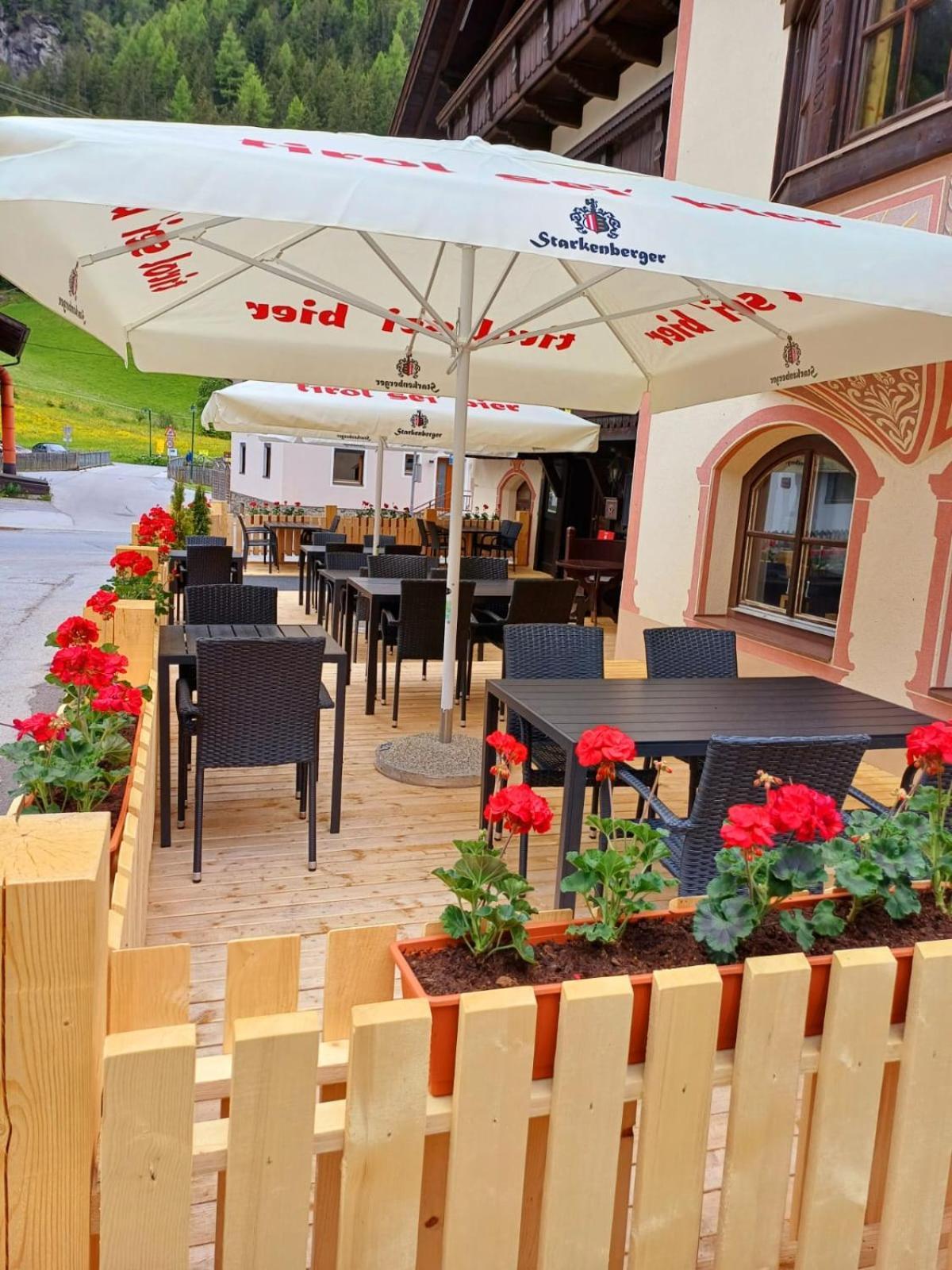 Hotel Restaurant Liesele Sonne Sankt Leonhard im Pitztal Exterior photo